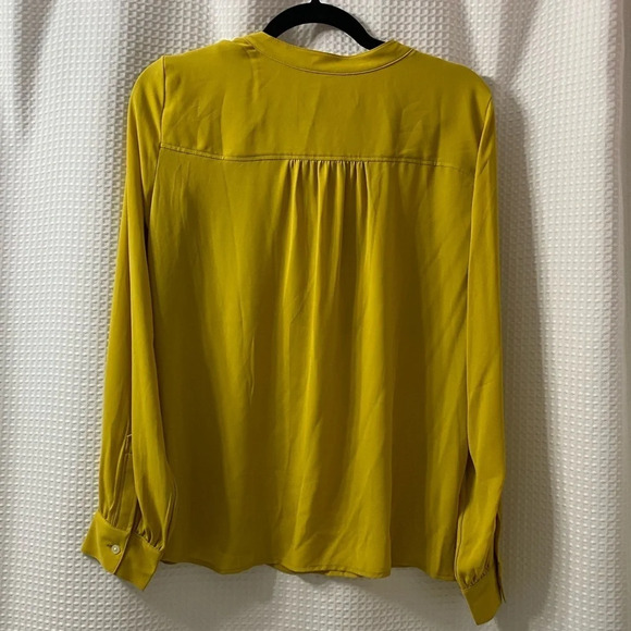 NWT LOFT Henley Utility Blouse - Picture 5 of 5